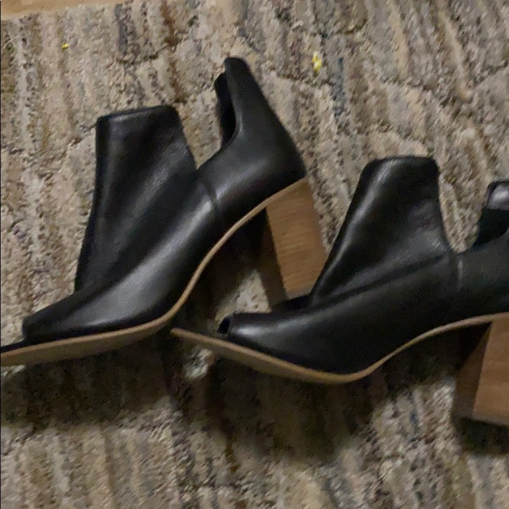 Peep toe booties with cut out on the side